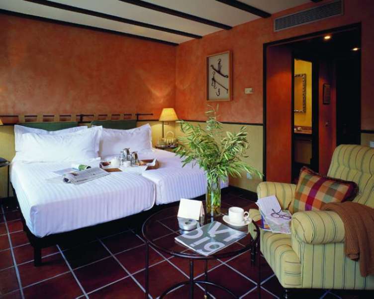 Ac Hotel Ciudad De Toledo By Marriott Room photo
